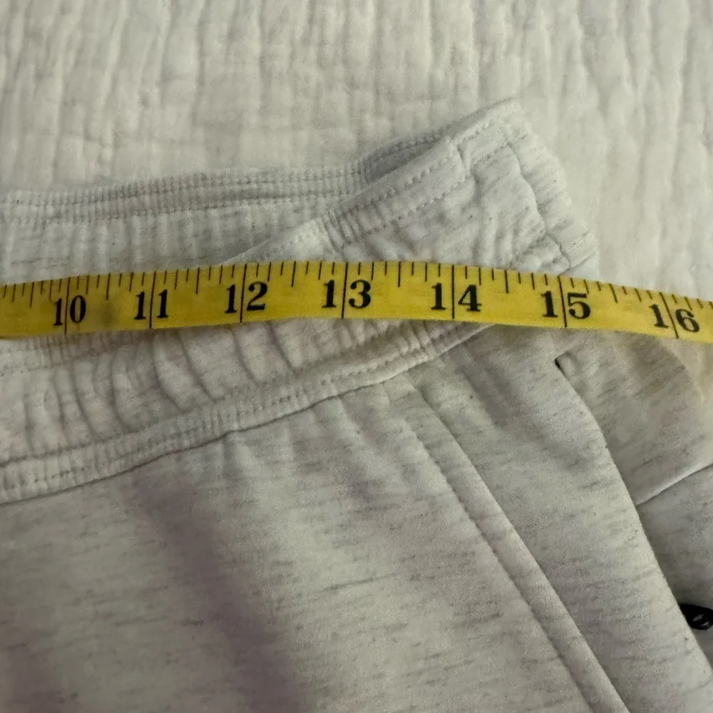 American Eagle Jogger Sweatpants Men’s M  Light Gray Zip Pockets Athletic